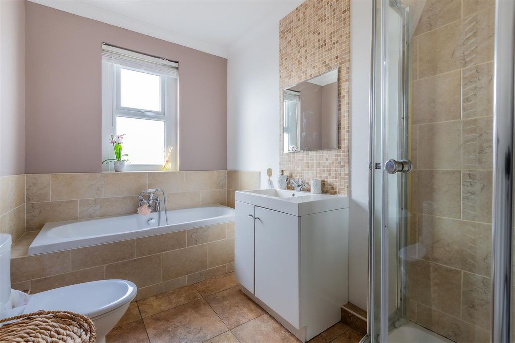 Additional image 10 of 4 bed terraced house for saleLlwyn-Y-Grant Place, Penylan, Cardiff CF23