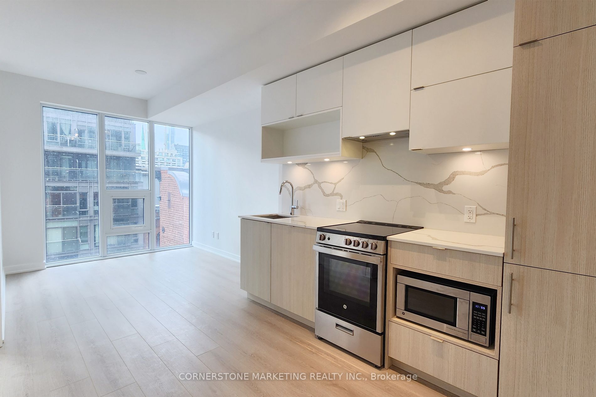 Additional image 3 of 606-100 Queen Street E, Toronto, ON, M5C 0B5