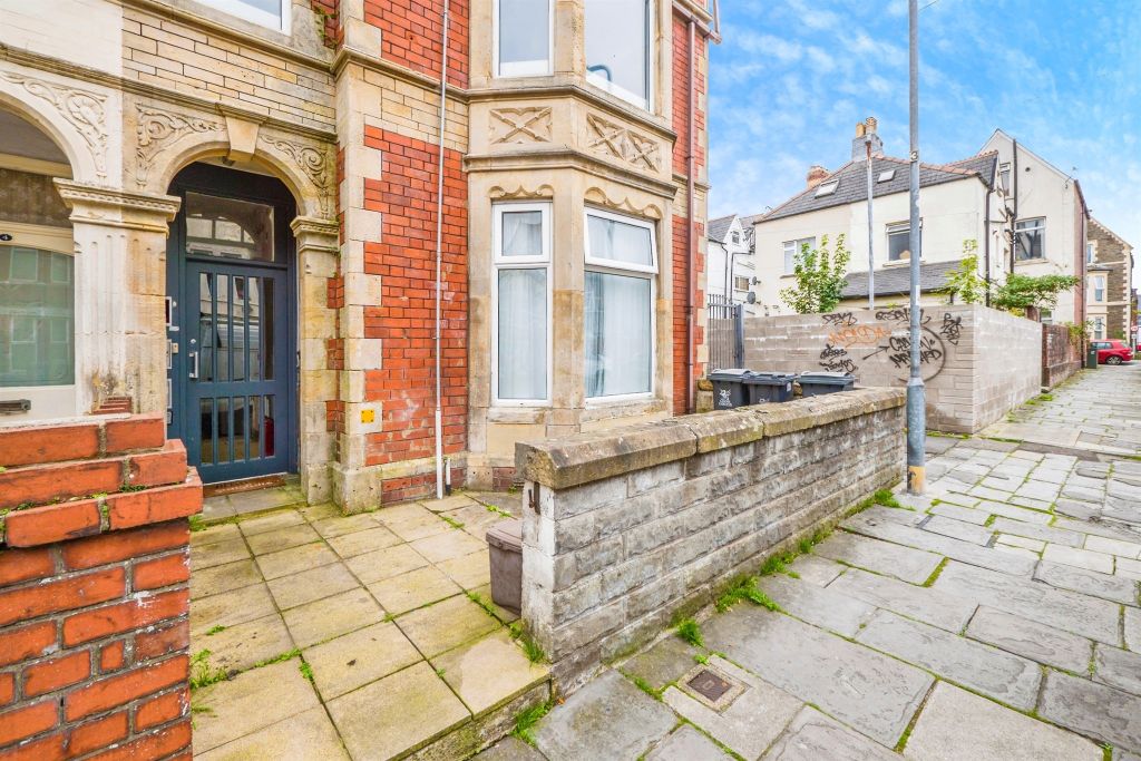 Additional image 17 of 2 bed flat for saleClaude Place, Roath, Cardiff CF24