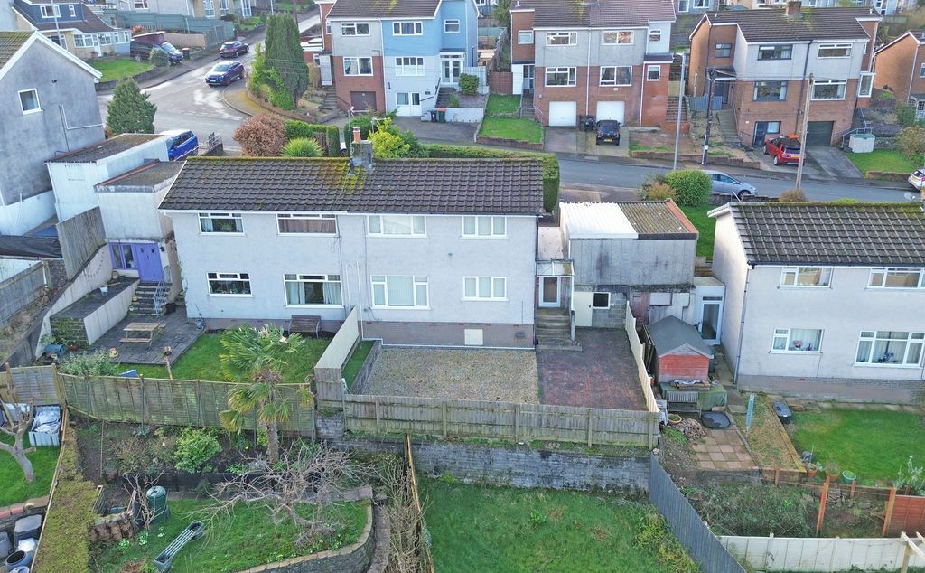 Additional image 2 of 3 bed semi-detached house for saleSemi-Detached, Laurel Road, Bassaleg NP10