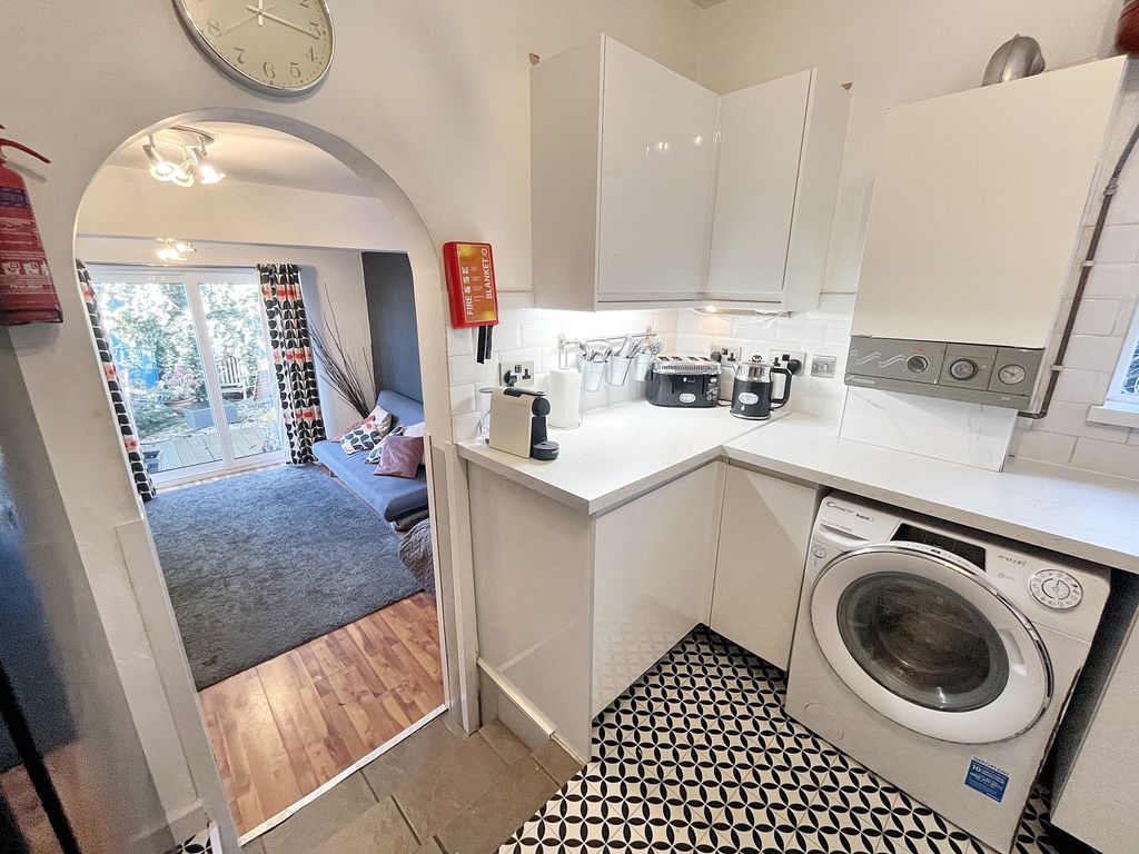 Additional image 14 of 6 bed terraced house for saleTaff Embankment, Grangetown, Cardiff CF11