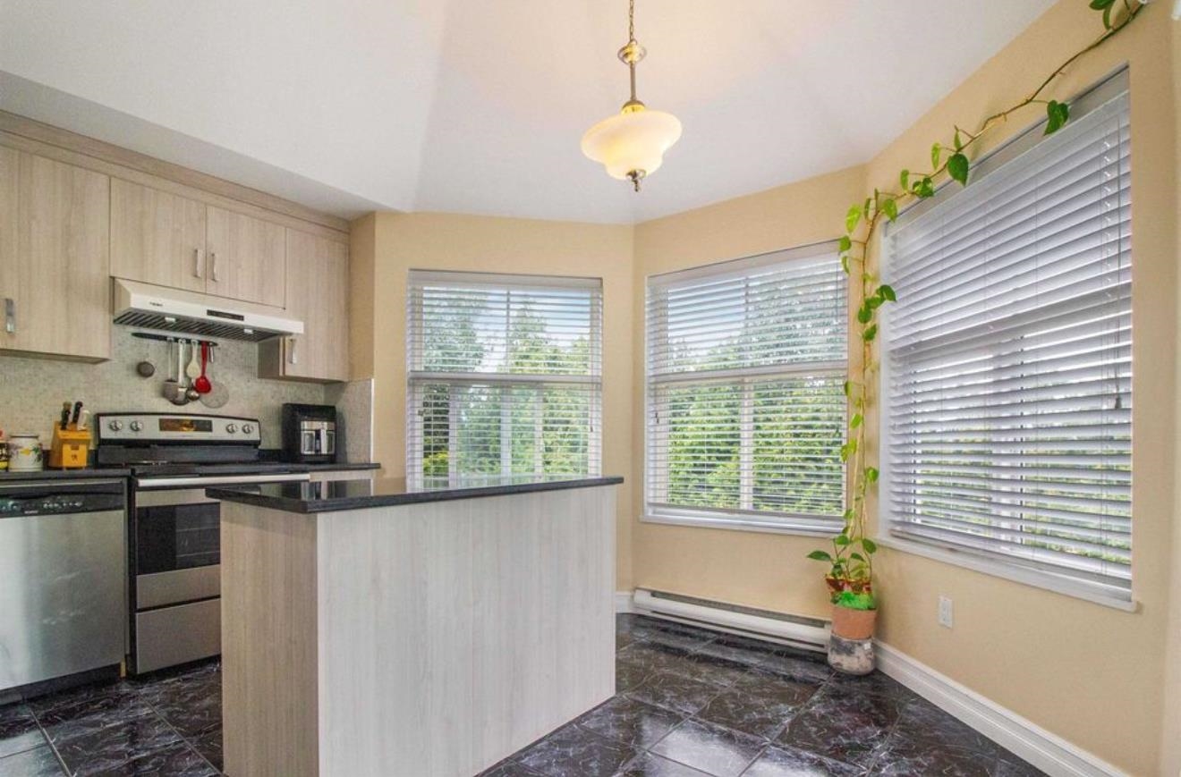401-12739 72 Avenue, Surrey, BC, V3W 2M7