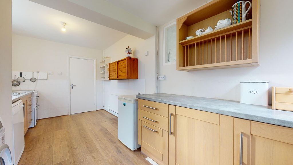 Additional image 7 of 3 bed semi-detached house for saleEverest Avenue, Cardiff CF14