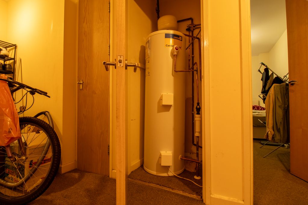 Additional image 10 of 2 bed flat for salePottery Terrace, Newport NP20