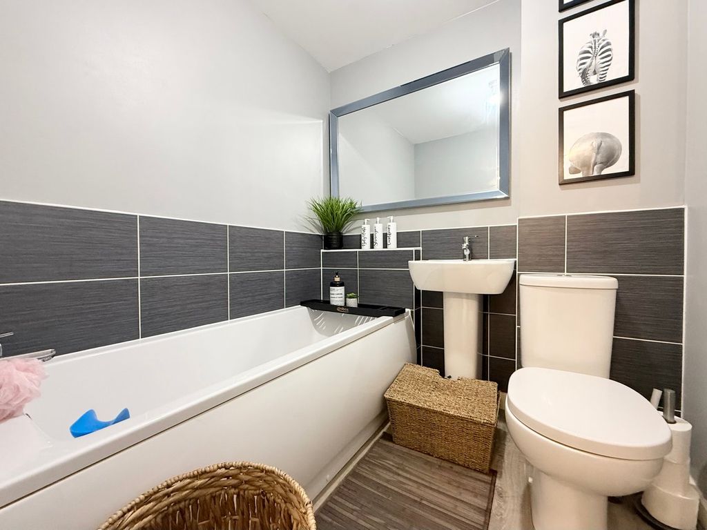 Additional image 14 of 3 bed terraced house for saleMaindiff Drive, Llantilio Pertholey, Abergavenny NP7