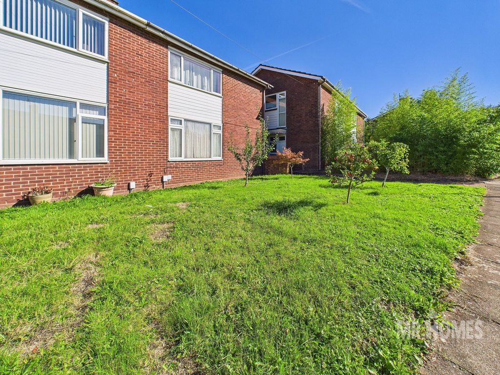 3 bed semi-detached house for saleCampion Place, Fairwater, Cardiff CF5