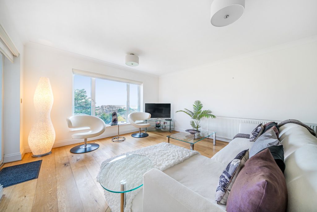 Additional image 3 of 2 bed flat for saleDouglas Avenue, Exmouth EX8