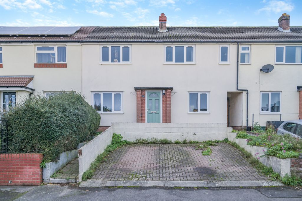 3 bed terraced house for saleRaglan Way, Bulwark, Chepstow, Monmouthshire NP16