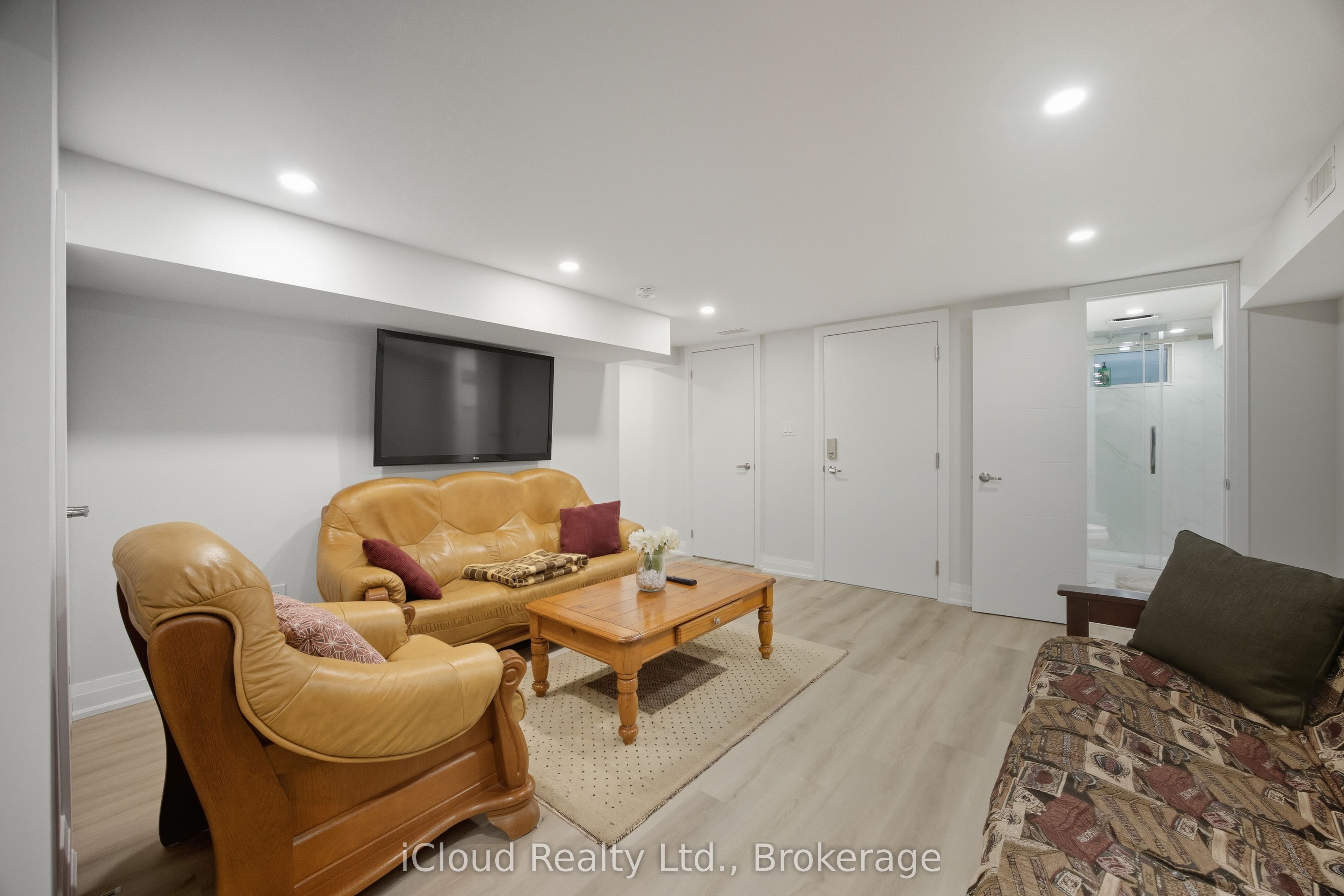 Additional image 6 of B-23 Swanhurst Boulevard, Mississauga, ON, L5N 1B6