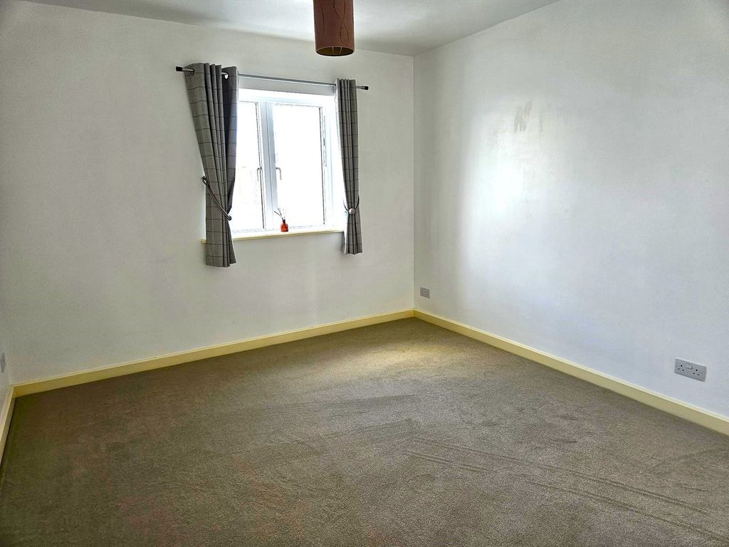 Additional image 11 of 2 bed flat for salePatriotic Place, St Helier JE2