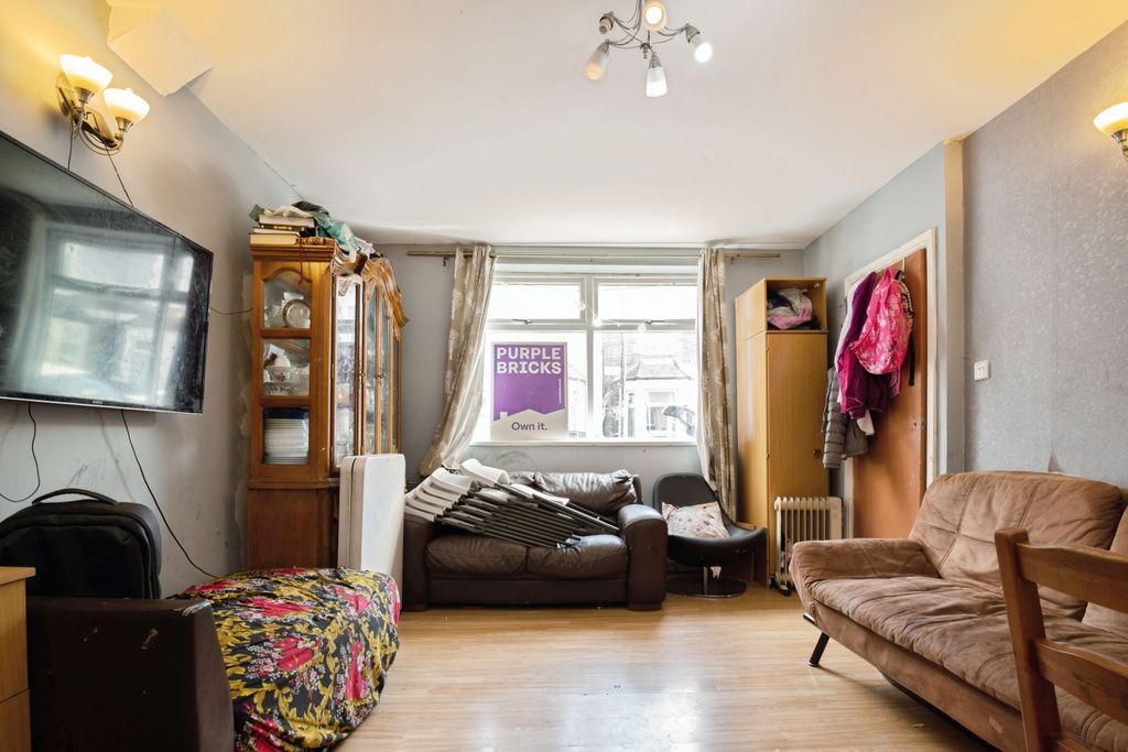 Additional image 3 of 5 bed terraced house for sale97 Donald Street, Cardiff CF24