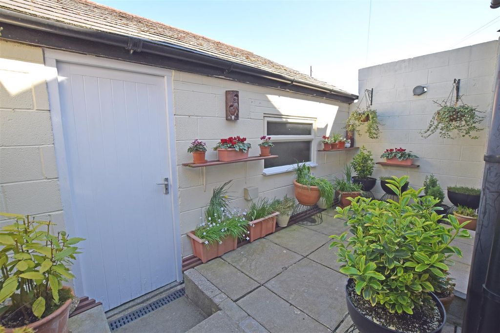 Additional image 9 of 4 bed terraced house for saleWhitchurch Road, Cardiff CF14