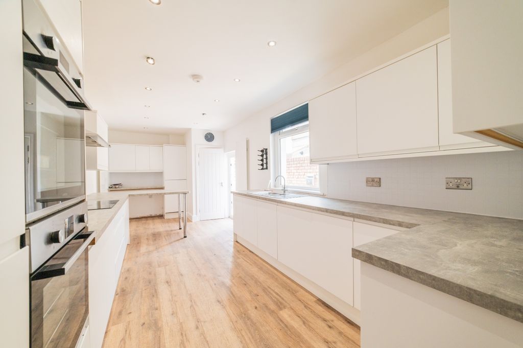 Additional image 6 of 3 bed terraced house for saleRedlaver Street, Grangetown CF11