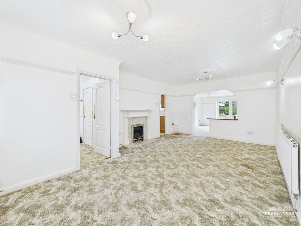 Additional image 3 of 3 bed terraced house for saleCourt Farm Road, Llantarnam, Cwmbran NP44