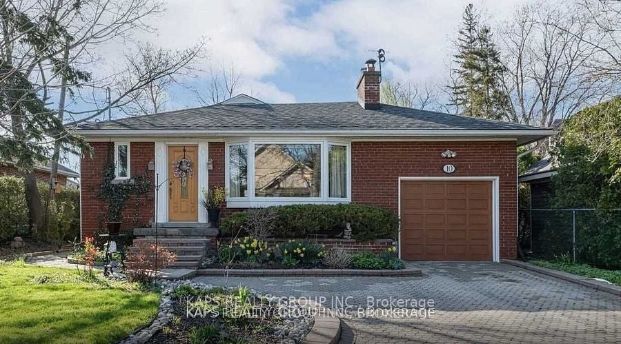 10 Wanita Road, Mississauga, ON, L5G 1B1