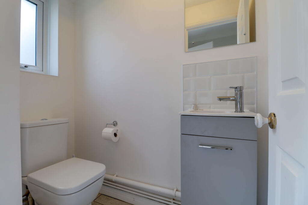 Additional image 10 of Totton Mews, High Street, Redbourn, AL3