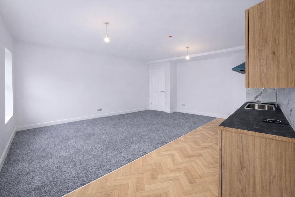 Additional image 3 of 1 bed flat for saleCommercial Street, Newport NP20