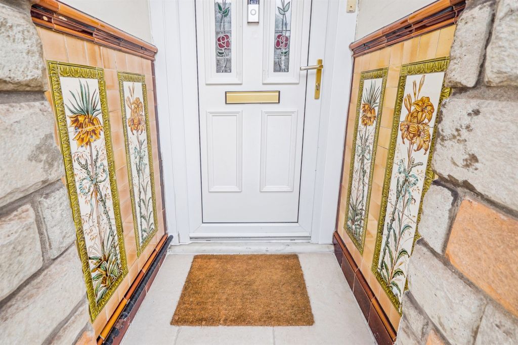 Additional image 10 of 4 bed end terrace house for saleMackintosh Place, Roath, Cardiff CF24