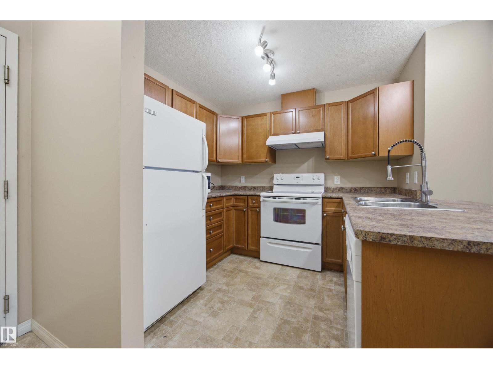 Additional image 4 of 107-4903 47 Avenue, Stony Plain, AB, T7Z0C6
