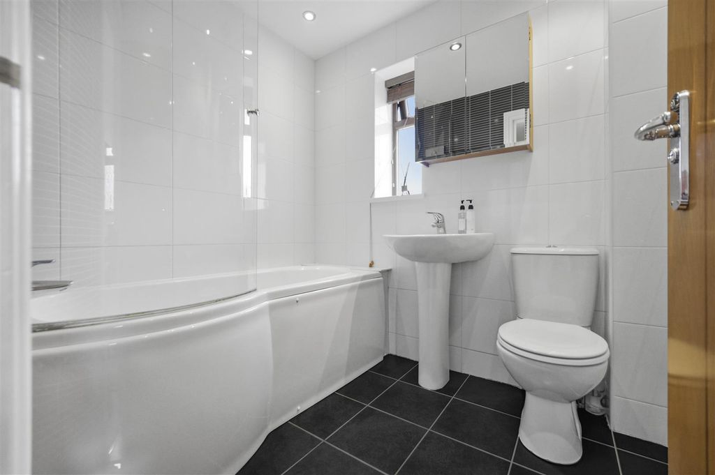 Additional image 17 of 5 bed detached house for saleUphill Road, Llanrumney, Cardiff CF3