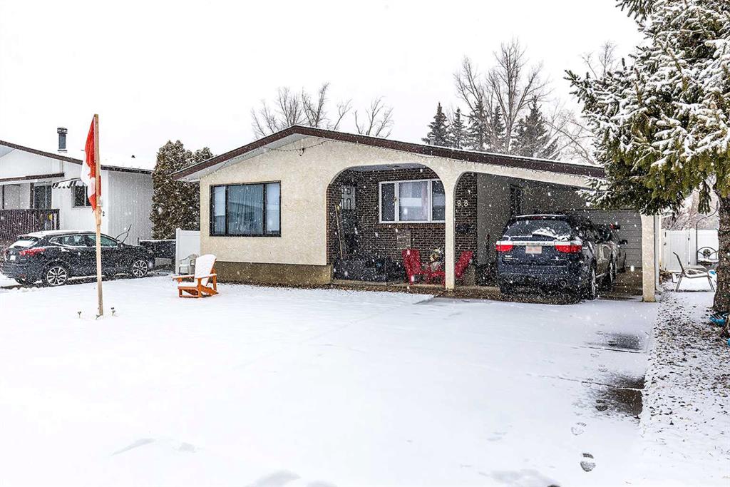 88 Clelland Crescent SE, Medicine Hat, AB, T1B 1M9