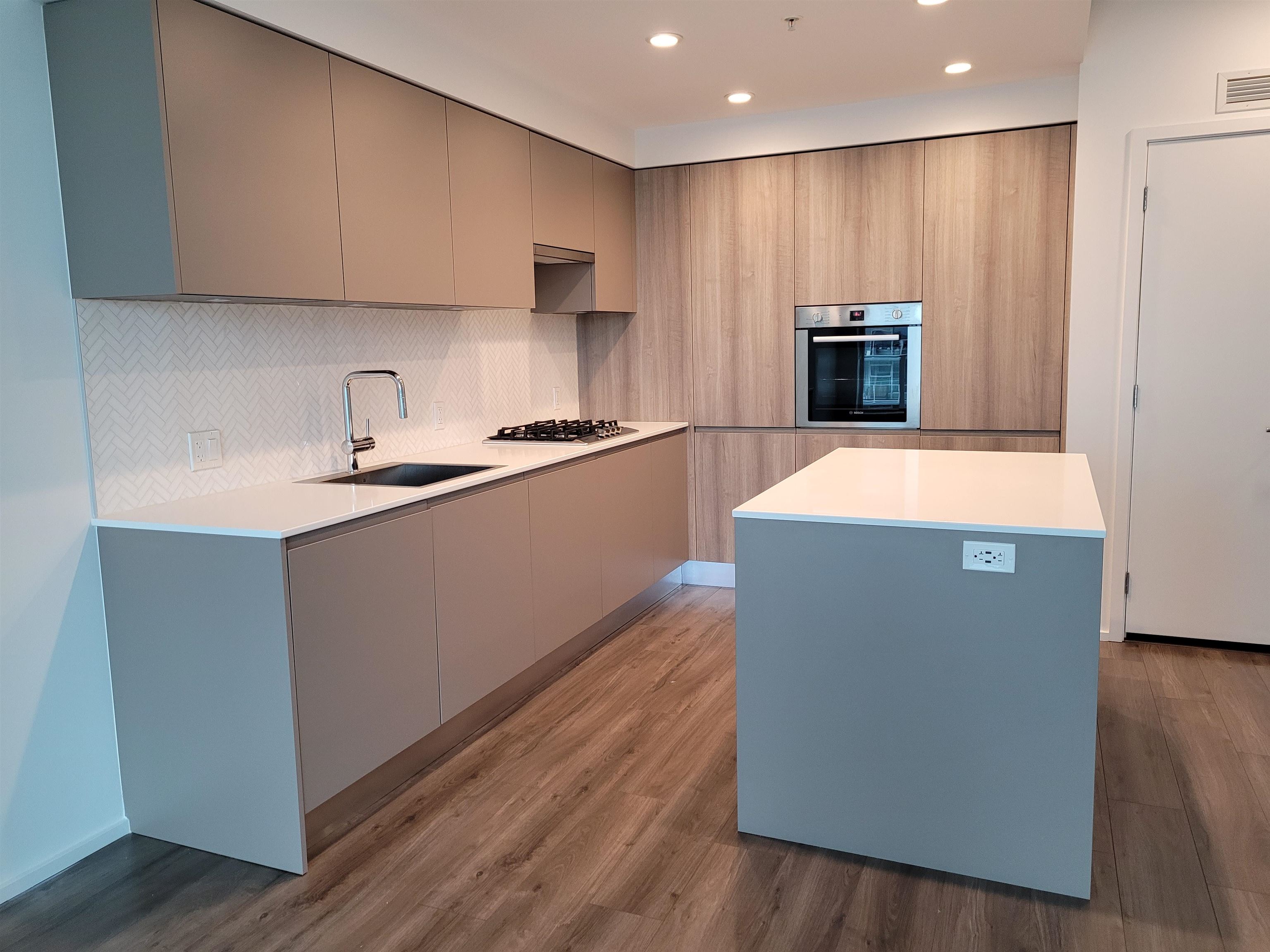 Additional image 3 of 2104-3833 Evergreen Place, Burnaby, BC, V3J 0M2