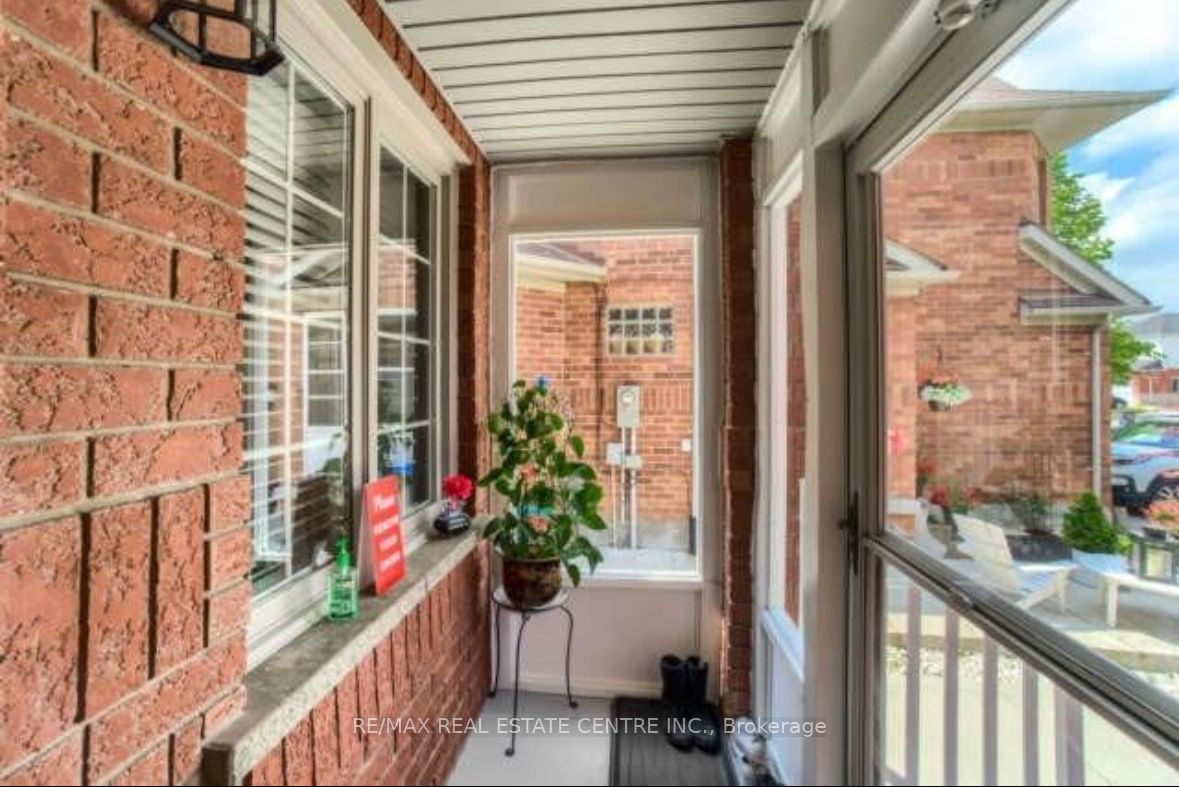 Additional image 2 of 296 Pressed Brick Drive, Brampton, ON, L6V 4L4