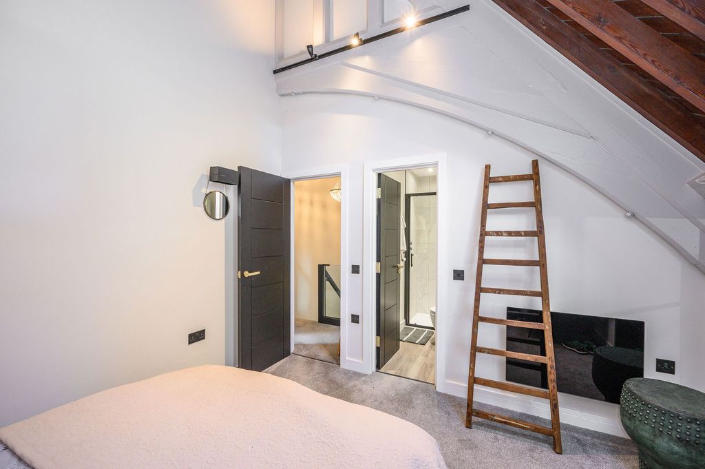 Additional image 27 of 3 bed cottage for saleThe Chancel, Pen Y Fal Chapel, Abergavenny NP7