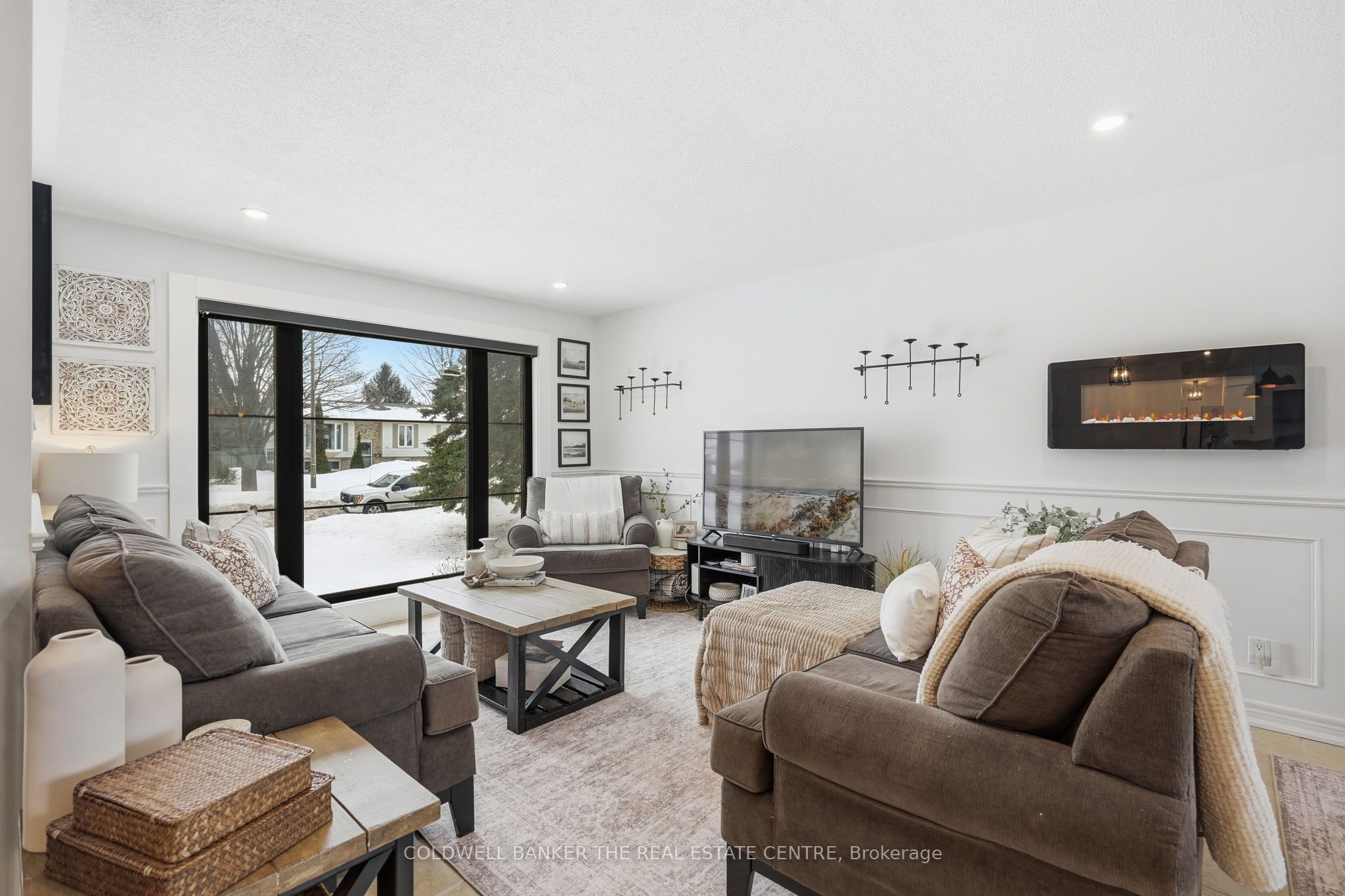 Additional image 4 of 241 Cedar Crescent, Barrie, ON, L4N 4A6