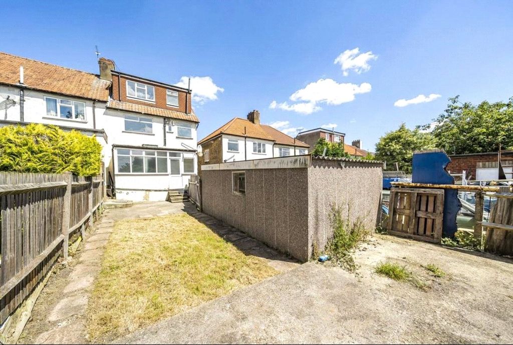 Additional image 13 of 4 bed semi-detached house for saleWakemans Hill Avenue, London NW9