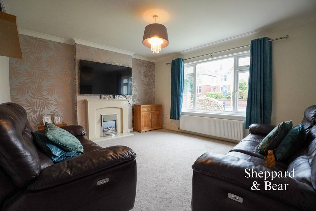 Additional image 4 of 2 bed maisonette for saleCyncoed Road, Cardiff CF23