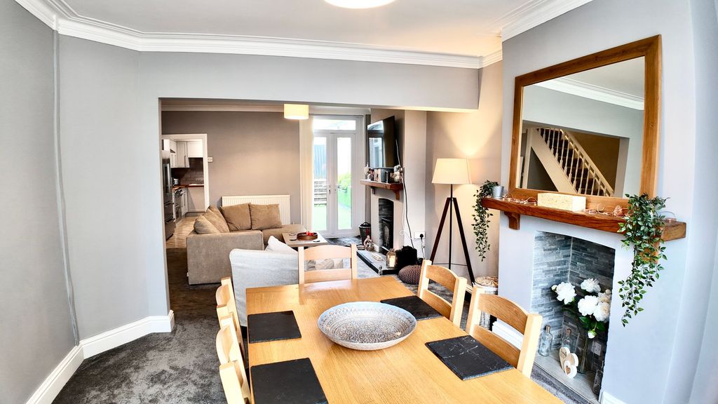 Additional image 2 of 3 bed semi-detached house for saleGrove Estate, Pontnewynydd NP4