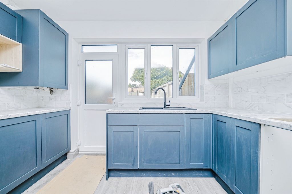 Additional image 5 of 4 bed terraced house for saleTy-Mawr Road, Llandaff North, Cardiff CF14