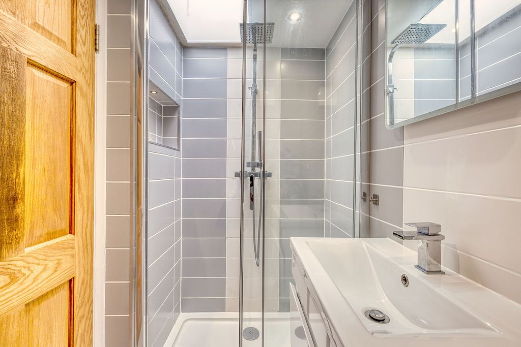 Additional image 15 of 4 bed semi-detached house for sale13 Nomond Avenue, St Helier JE2
