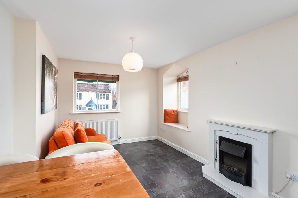 Additional image 5 of 1 bed flat for saleThe Old Chapel, Front Street, Acomb, York YO24
