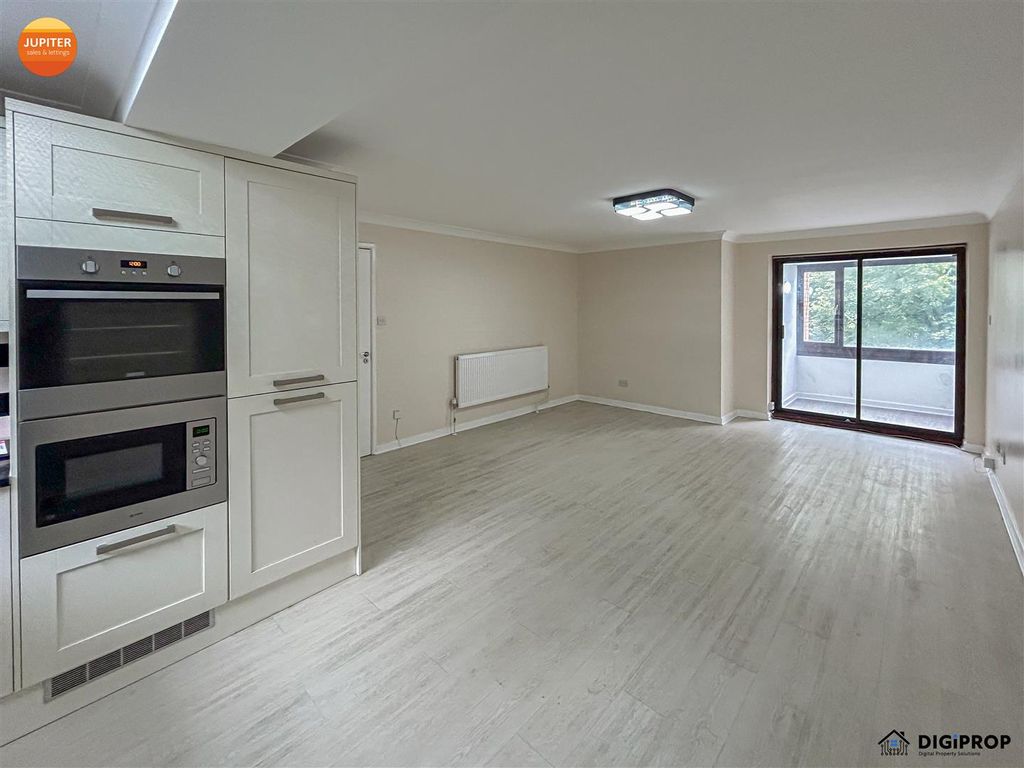 Additional image 21 of 3 bed flat for saleThe Crescent, Llandaff CF5