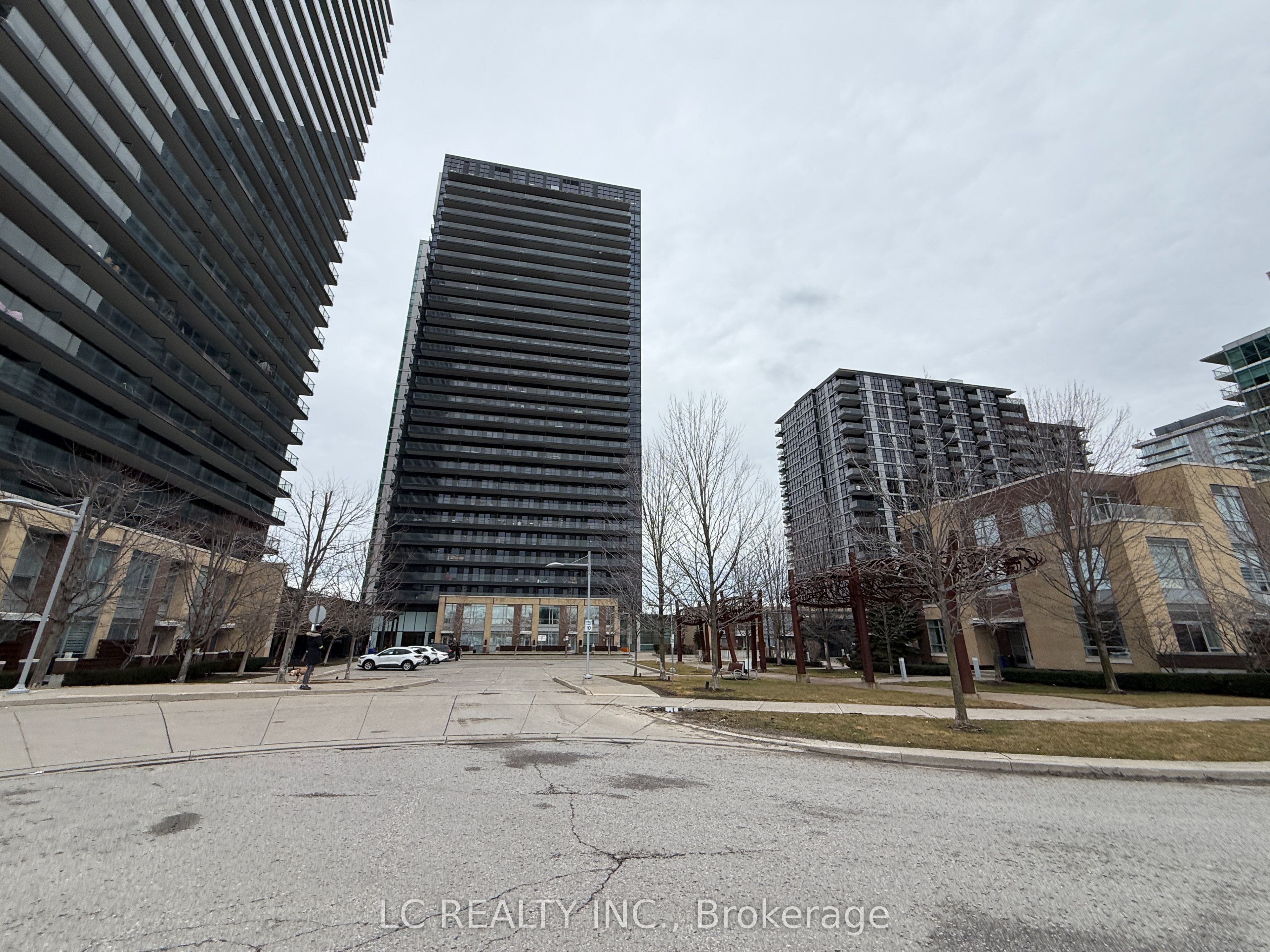 802-29 Singer Court, Toronto, ON, M2K 0B3