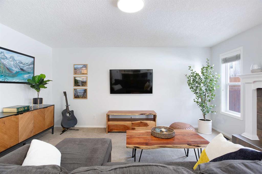 Additional image 5 of 54 Springborough Point SW, Calgary, AB, T3H 5M9