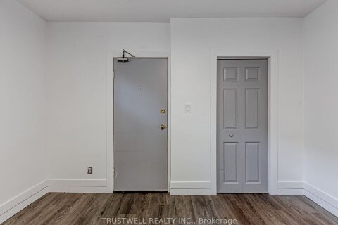 Additional image 8 of 1-105 Mary Street E, Whitby, ON, L1N 2P3