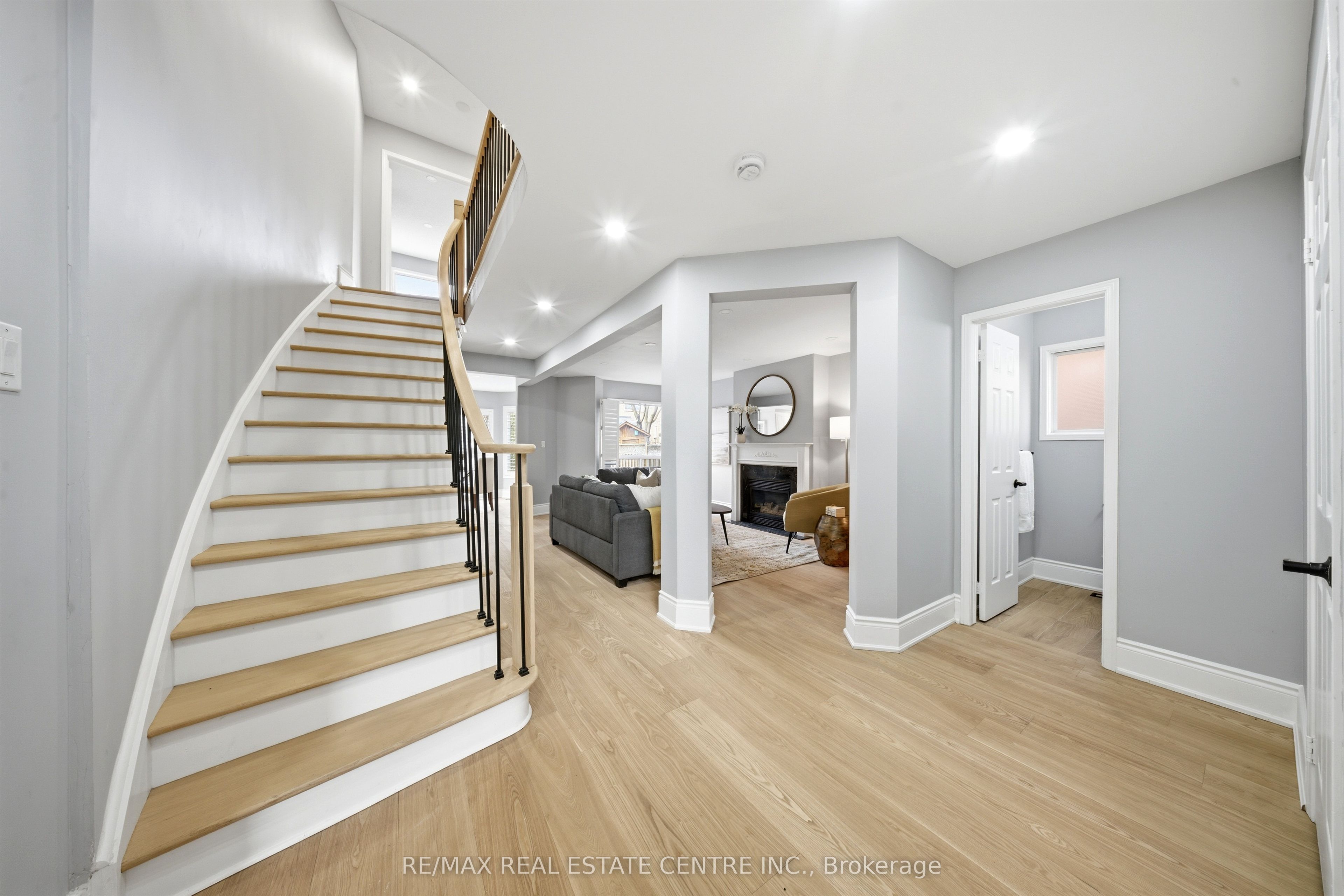 Additional image 5 of 2216 Vista Oak Road, Oakville, ON, L6M 3L7