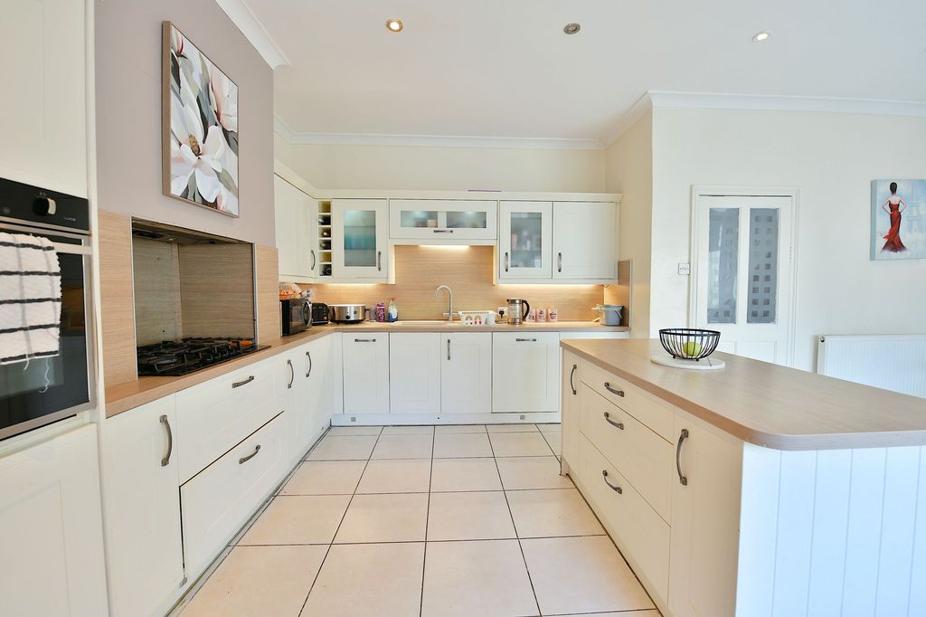 Additional image 6 of 3 bed semi-detached house for saleSt Julians Avenue, Newport NP19