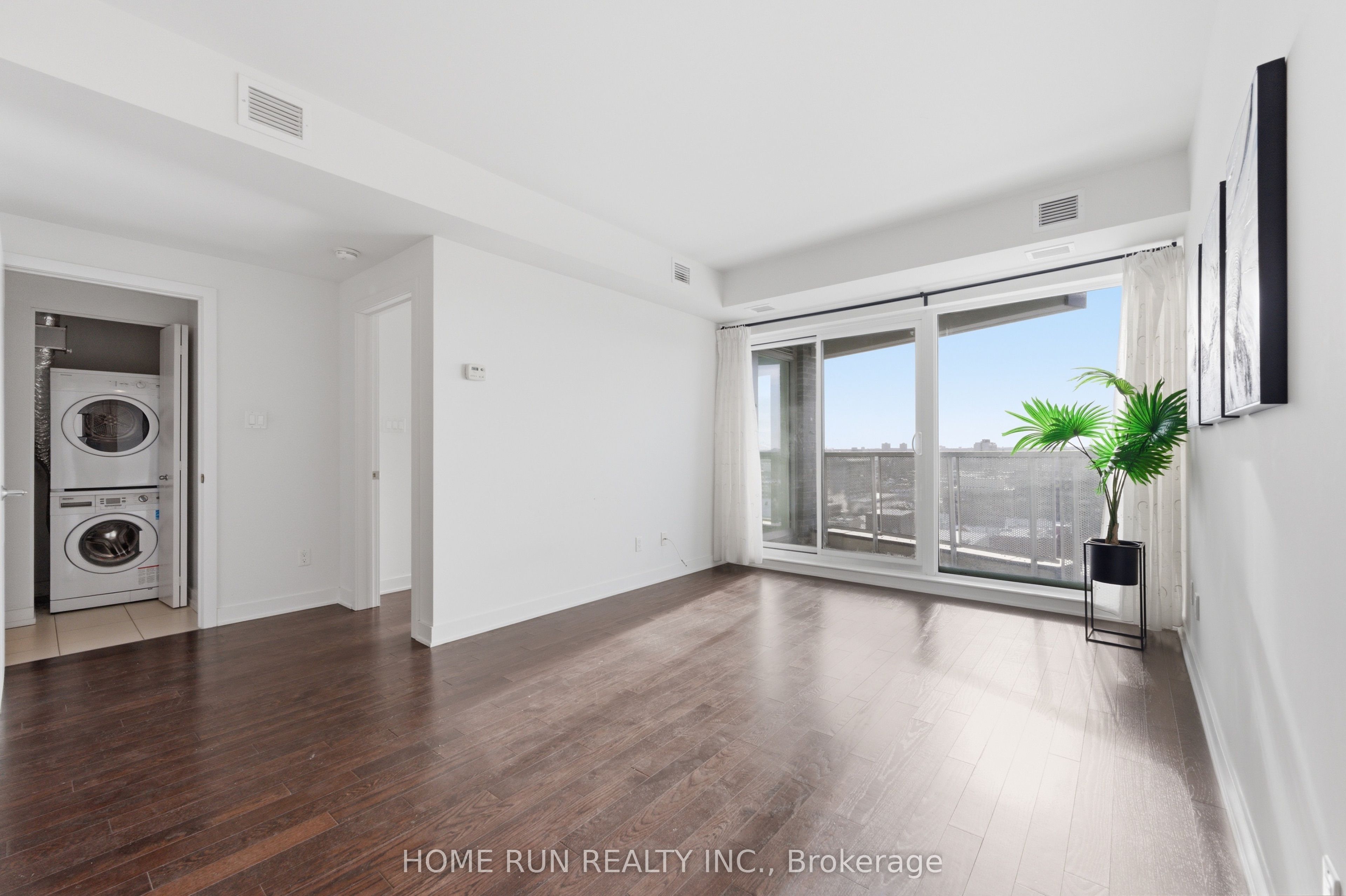 Additional image 6 of 1306-40 Nepean Street, Ottawa, ON, K2P 0X5