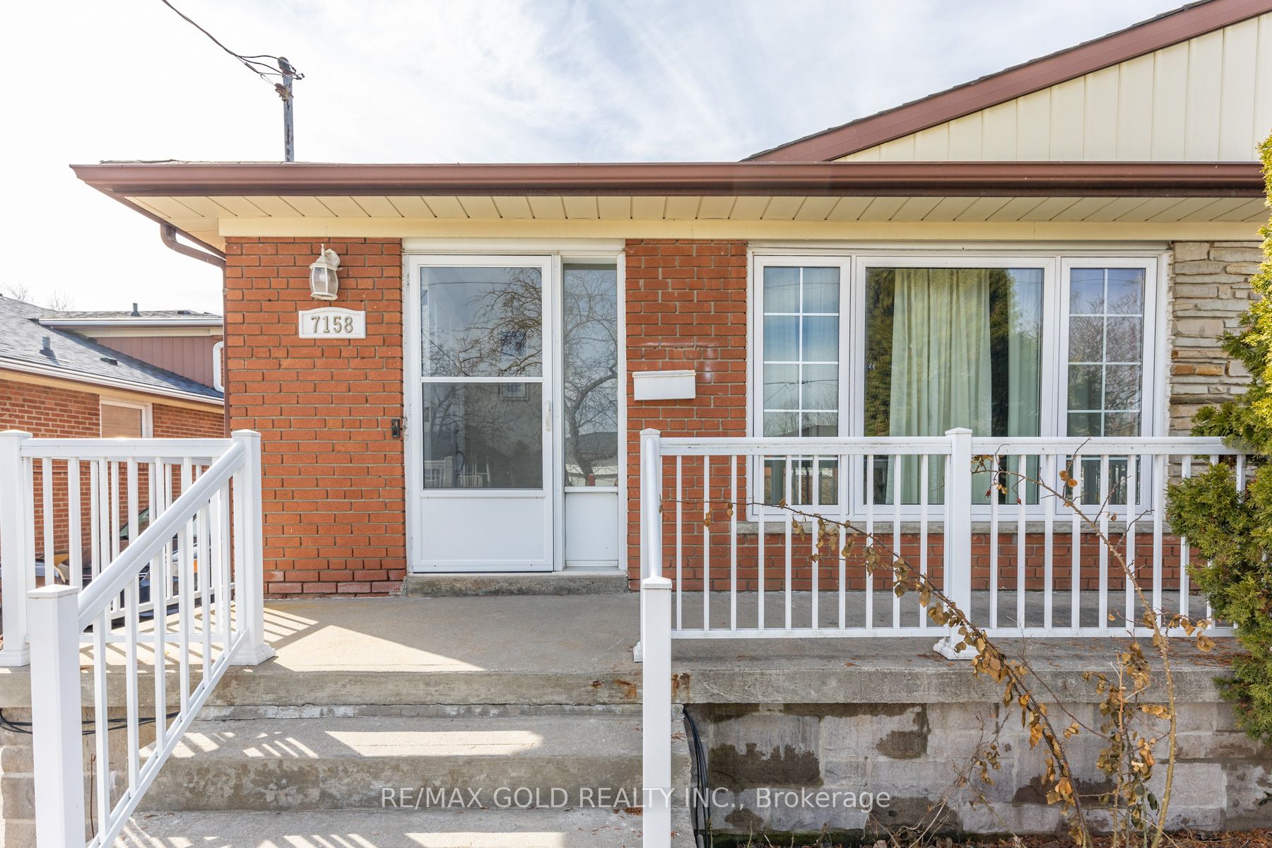 Additional image 4 of 7158 Harwick Drive, Mississauga, ON, L4T 3A4