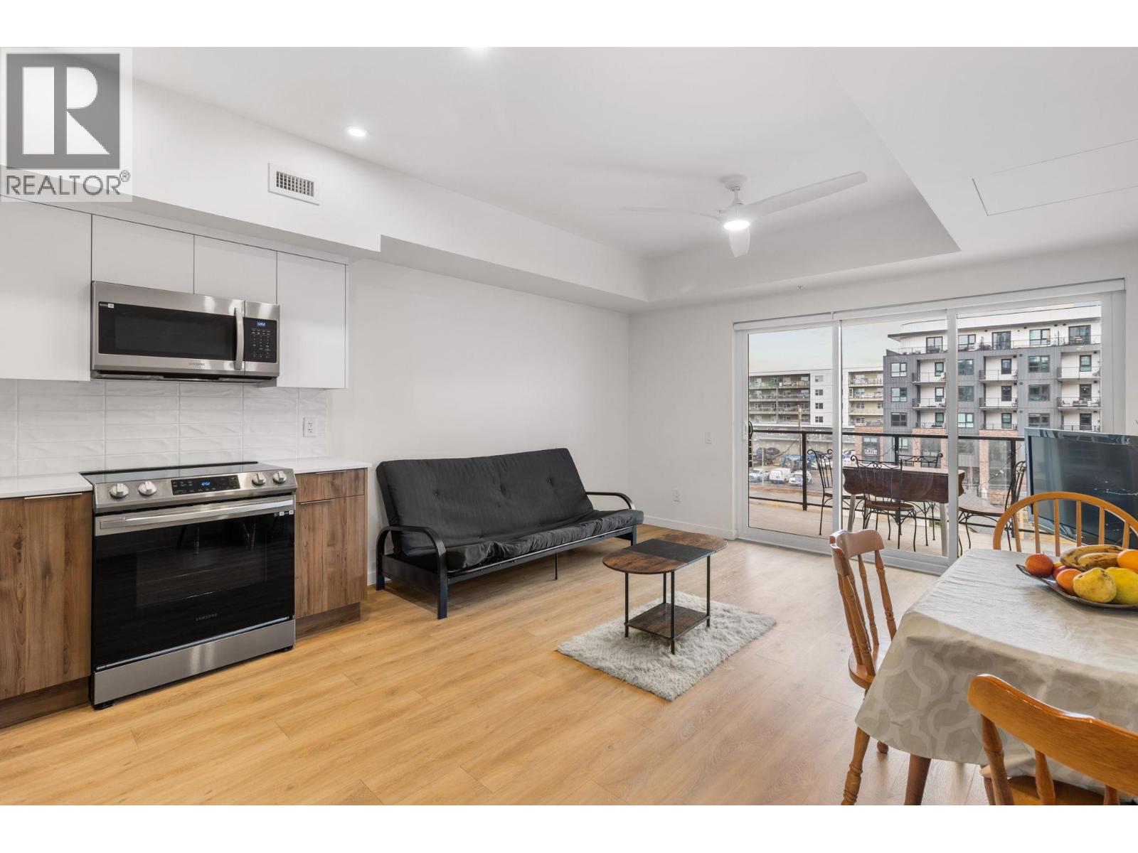Additional image 2 of 404-604 Cawston Avenue, Kelowna, BC, V1Y6Z4