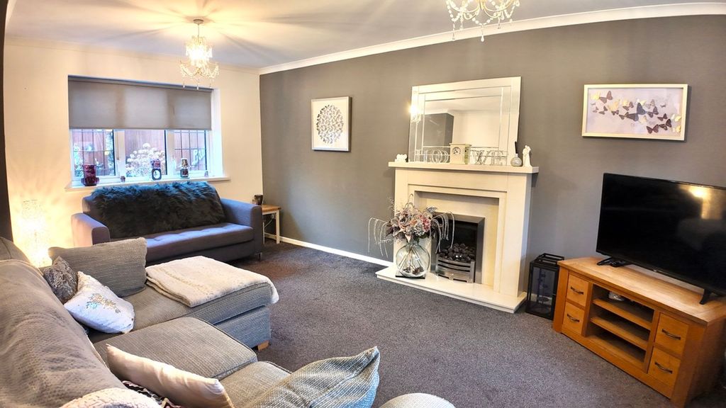 Additional image 4 of 4 bed detached house for saleBeaumaris Way, Grove Park NP12