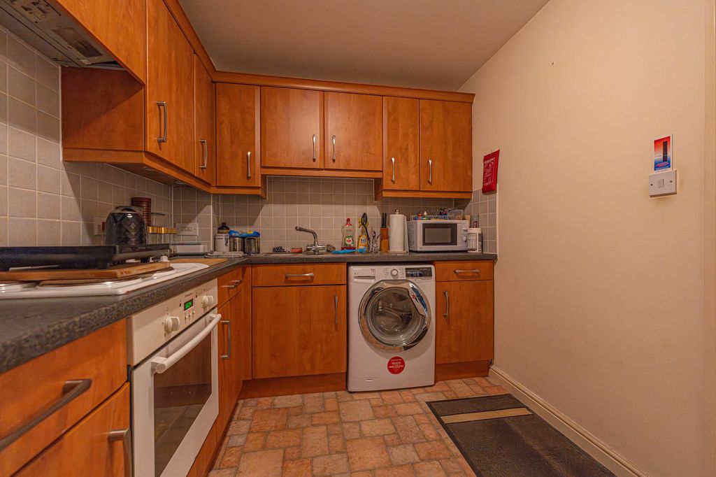 Additional image 3 of 1 bed flat for saleArgosy Way, Newport NP19
