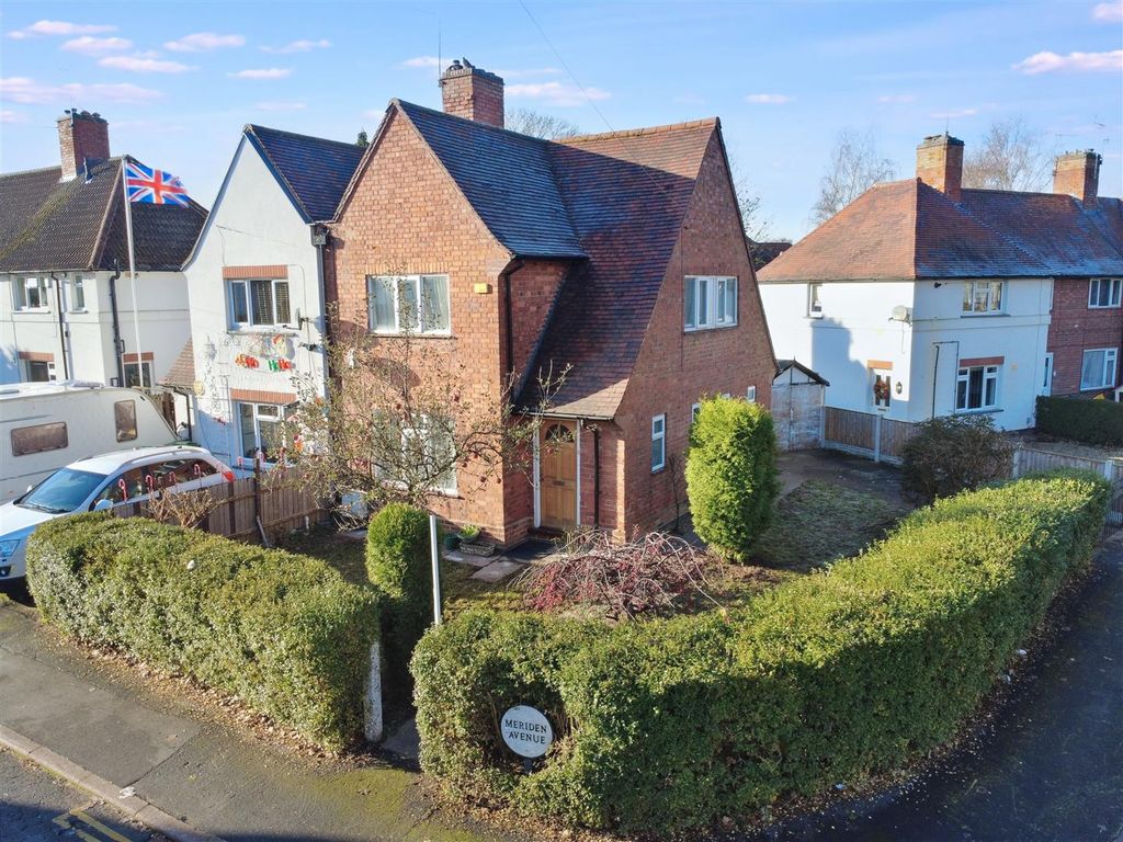 3 bed semi-detached house for saleMeriden Avenue, Lenton Abbey, Nottingham NG9