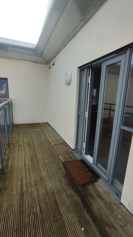 Additional image 12 of 2 bed flat for saleMagretian Place, Cardiff CF10