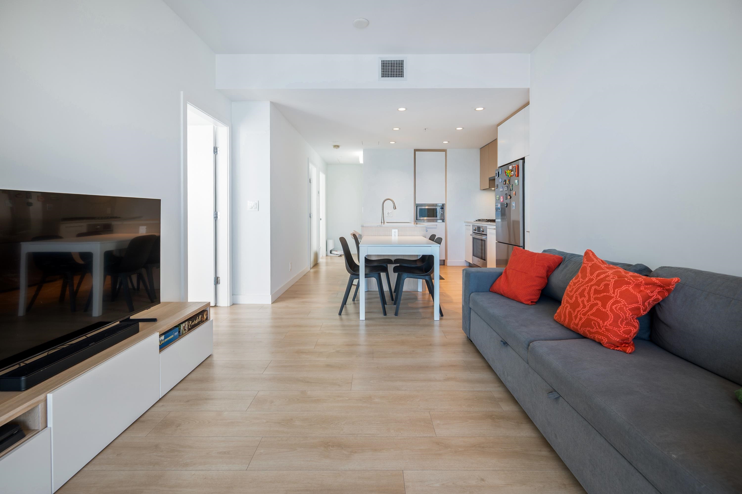 Additional image 3 of 3205-567 Clarke Road, Coquitlam, BC, V3J 0K7