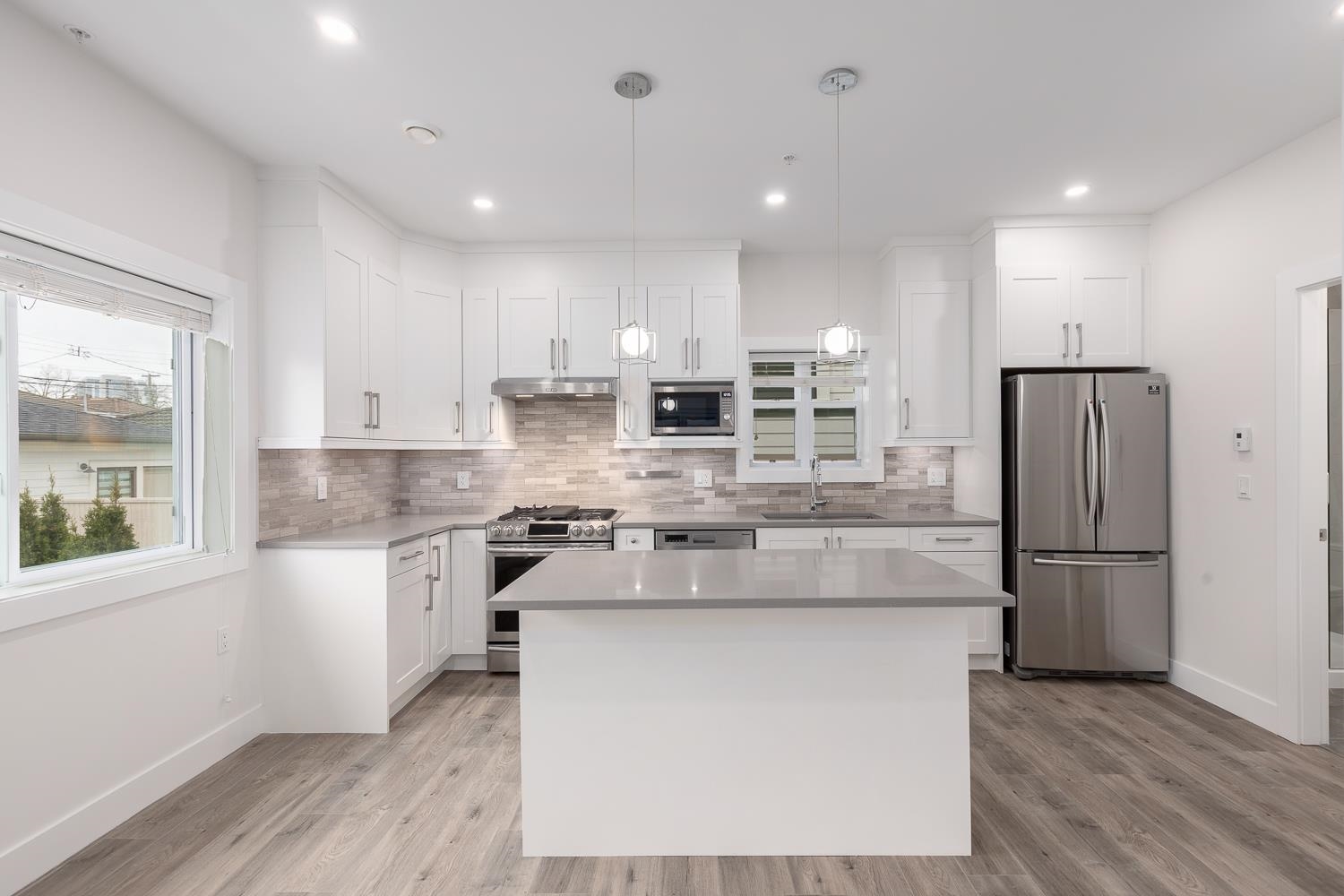 2255 35th Avenue E, Vancouver, BC, V5P 1C1